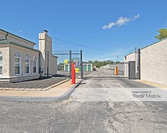 Photo 3 of Extra Space Storage - 14300 South U.S. Hwy 71, Grandview, MO