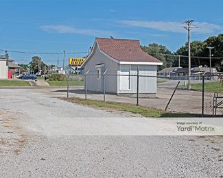 Photo 2 of Turning Point Storage - 14 North Central Street, Buckner, MO