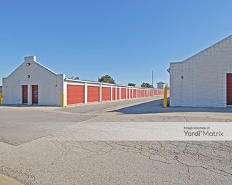 Photo 3 of StorageMart - 1310 South Enterprise Street, Olathe, KS