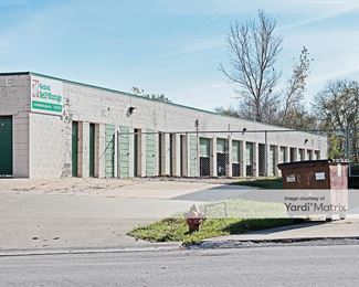 Photo 2 of Public Storage - 715 North Scott Avenue, Belton, MO