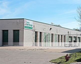 Photo 4 of Public Storage - 715 North Scott Avenue, Belton, MO