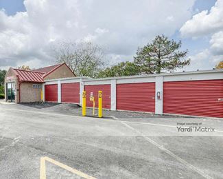 Photo 2 of Public Storage - 1702 East Kansas City Road, Olathe, KS