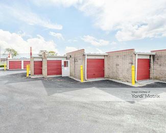 Photo 5 of Public Storage - 1702 East Kansas City Road, Olathe, KS