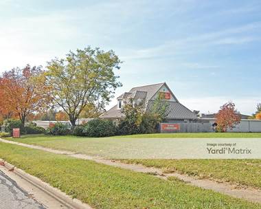 Storage Units for Rent available at 8830 Long Street, Lenexa, KS 66215
