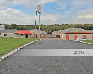 Photo 1 of Public Storage - 7100 West Frontage Road, Merriam, KS