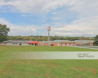Photo 3 of Public Storage - 7100 West Frontage Road, Merriam, KS