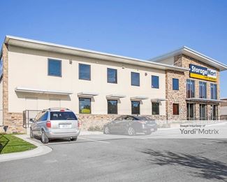 Photo 2 of StorageMart - 15415 Metcalf Avenue, Overland Park, KS