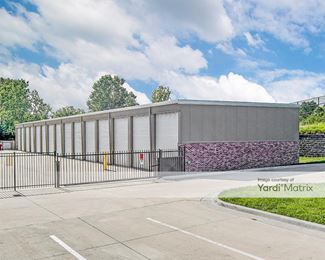 Photo 2 of StorTropolis Self-Storage Brighton - 8340 North Brighton Avenue, Kansas City, MO
