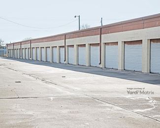 Photo 3 of Better Storage-Holly - 5849 Holly Road, Corpus Christi, TX