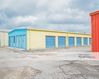 Photo 4 of Saturn Wow Mini Storage - 3817 Wow Road, Corpus Christi, TX