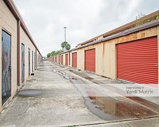 Photo 5 of Move It Self Storage - 2902 South Padre Island Drive, Corpus Christi, TX