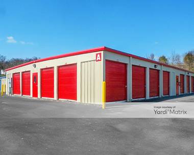 Storage Units for Rent available at 3303 Sutherland Avenue NW, Knoxville, TN 37919