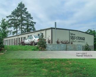 Photo 3 of Storage King USA - 2781 Alexis Lane, Tallahassee, FL
