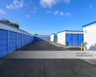 Photo 5 of SmartStop Self Storage - 517 North 8th Street, Lompoc, CA
