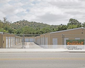 Photo 2 of Stow-It Mini Storage - 5325 Traffic Way, Atascadero, CA