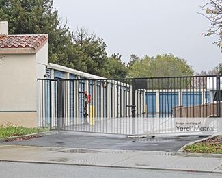 Photo 3 of Frontier Self Storage - 425 North Main Street, Salinas, CA