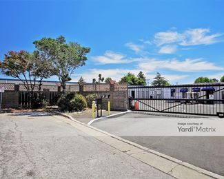 Photo 3 of J D Mini Storage - 4180 Gross Road, Capitola, CA