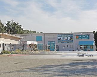 Photo 2 of Saf Keep Storage - 181 Calle Del Oaks, Del Rey Oaks, CA