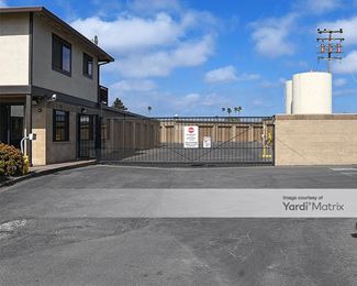 Photo 4 of Ustor Self-Storage - 441 Espinosa Road, Salinas, CA