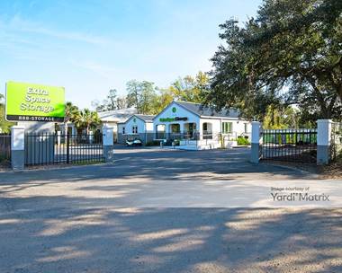 Storage Units for Rent available at 1533 Ashley River Road, Charleston, SC 29407