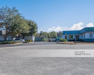 Photo 2 of Extra Space Storage - 1108 Stockade Lane, Mount Pleasant, SC