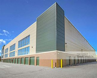 Photo 4 of Extra Space Storage - 5146 Ashley Phosphate Road, North Charleston, SC