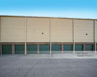 Photo 6 of Extra Space Storage - 5146 Ashley Phosphate Road, North Charleston, SC