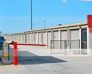 Photo 2 of U-STOR Self Storage - 6115 West Central, Wichita, KS