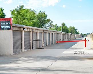Photo 3 of U-STOR Self Storage - 6115 West Central, Wichita, KS
