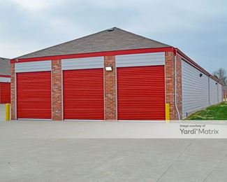Photo 2 of iStorage - 12515 East Central Avenue, Wichita, KS