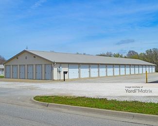 Photo 4 of Cooley Storage-Rental - 1928 Andrews Street, Winfield, KS
