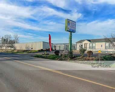 Storage Units for Rent available at 1611 West Airport Road, Lebanon, OR 97355