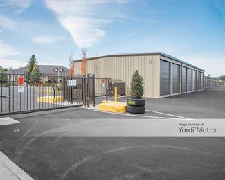 Photo 5 of Sisters Self Storage - 400 East Barclay, Sisters, OR