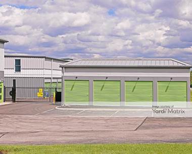 Storage Units for Rent available at 4616 Kenny Road, Columbus, OH 43220