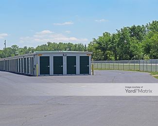 Photo 4 of Etna Storage - 10415 Columbus Expwy Park East, Pataskala, OH