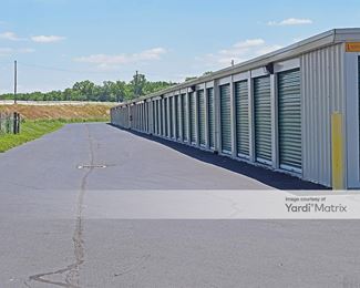 Photo 5 of Etna Storage - 10415 Columbus Expwy Park East, Pataskala, OH