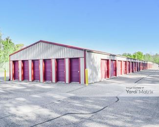 Photo 3 of Storage Rentals of America - 1676 Hebron Road, Heath, OH