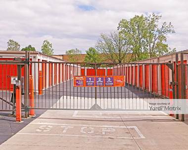 Storage Units for Rent available at 4990 Sinclair Road, Columbus, OH 43229