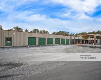 Photo 3 of Devon Self Storage - 6000 Garners Ferry Road, Columbia, SC