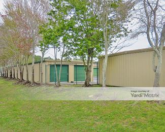 Photo 3 of Move It Storage - 950 Airport Road, Destin, FL