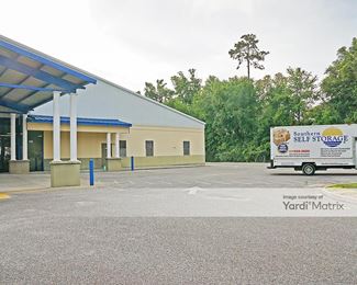 Photo 4 of iStorage - 9311 Pine Forest Road, Pensacola, FL