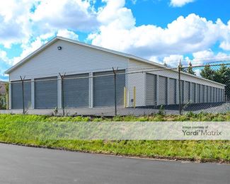 Photo 3 of Greenville West Self Storage - 301 South Maplewood Street, Greenville, MI