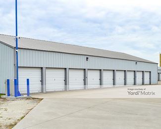 Photo 3 of Royal Rental Storage - 3001 North Anderson Avenue, Newton, KS