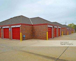 Photo 4 of iStorage - 9750 East Harry Street, Wichita, KS