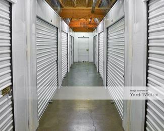 Photo 4 of Stor-It-All - 550 East 8th Avenue, Eugene, OR