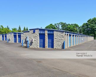 Photo 2 of Vault Store-Loc - 4450 Goodpasture Loop, Eugene, OR
