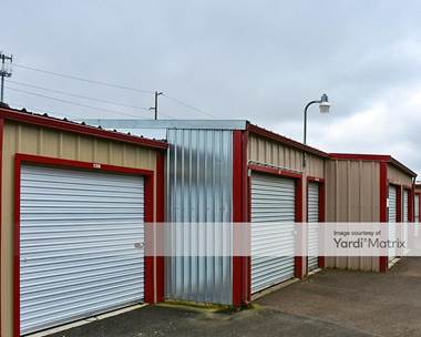 Storage Units for Rent available at 490 North 3rd Street, Harrisburg, OR 97446