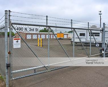 Storage Units for Rent available at 490 North 3rd Street, Harrisburg, OR 97446
