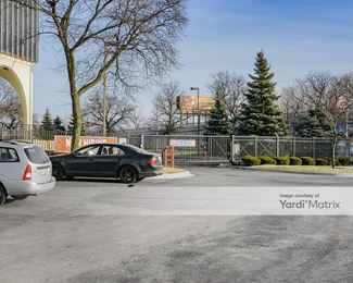 Photo 4 of Public Storage - 20700 Greenfield Road, Oak Park, MI