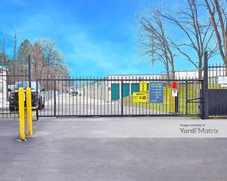 Photo 2 of Extra Space Storage - 49215 Van Dyke Avenue, Shelby Township, MI